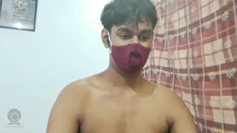 Snapshot of brownguy2505 chatting on September 28, 2025, 10:20 am brownguy2505 online show from September 28, 2025, 10:20 am