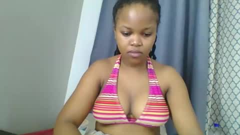 brownie_curvy online show from November 30, 2025, 5:50 pm