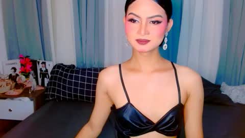 Snapshot of brownsausageroberta chatting on September 12, 2025, 9:09 am Roberta GODDESS OF PLEASURE AND SEXUALDESIRE online show from September 12, 2025, 9:09 am