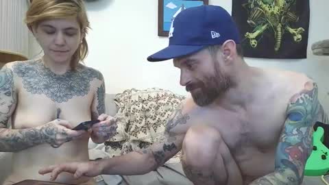 Snapshot of brt37 chatting on February 3, 2026, 6:40 am Canadiantryoncouple online show from February 3, 2026, 6:40 am