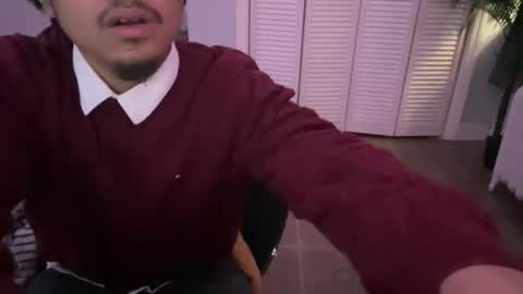 bruce370682 online show from March 19, 2026, 9:08 pm