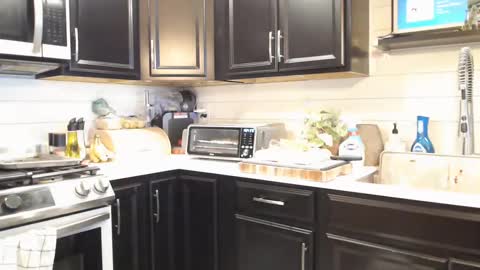 Bruce online show from September 16, 2025, 12:11 am