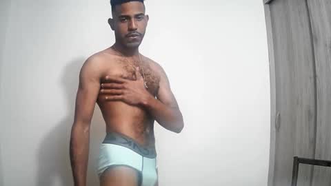 bruce_1111 online show from December 20, 2025, 6:37 pm