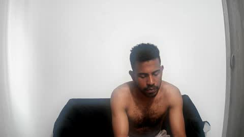 bruce_1111 online show from March 26, 2026, 8:58 pm