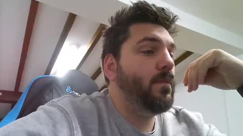 Bruce Wayne online show from December 31, 2024, 6:05 am