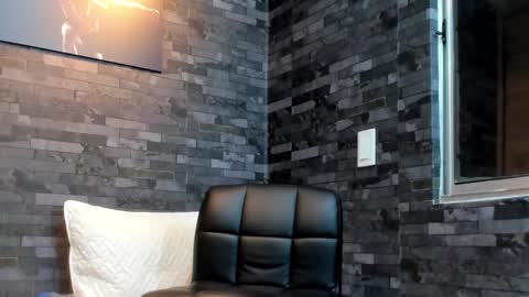 brucedallas online show from February 22, 2026, 12:45 am