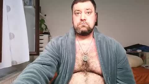 Bruce online show from September 9, 2025, 6:07 pm