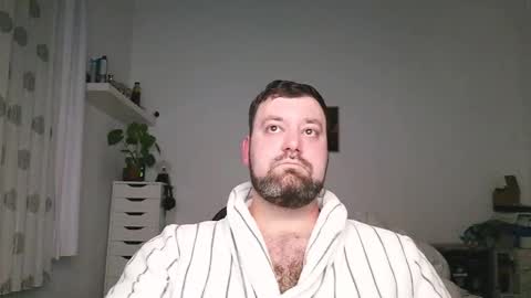 Bruce online show from November 7, 2025, 5:02 pm