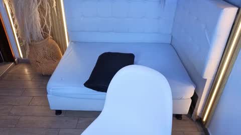 Snapshot of bruja_scarlata chatting on February 3, 2026, 11:04 am Bruja SCarlata online show from February 3, 2026, 11:04 am