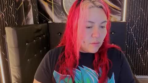 Snapshot of bruja_scarlata chatting on February 4, 2026, 11:05 am Bruja SCarlata online show from February 4, 2026, 11:05 am