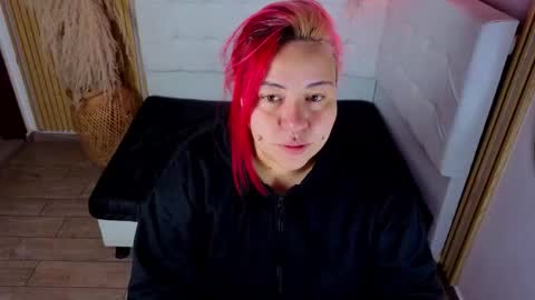 Snapshot of bruja_scarlata chatting on February 5, 2026, 10:53 am Bruja SCarlata online show from February 5, 2026, 10:53 am