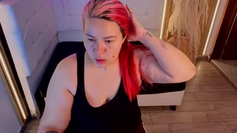 Snapshot of bruja_scarlata chatting on February 11, 2026, 10:42 am Bruja SCarlata online show from February 11, 2026, 10:42 am