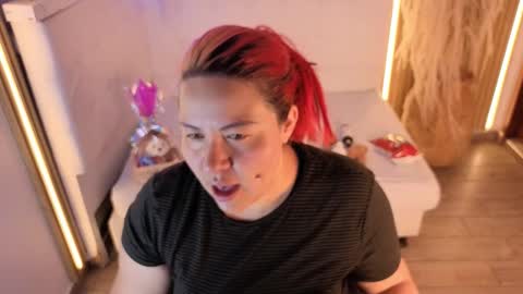 Snapshot of bruja_scarlata chatting on February 18, 2026, 1:45 am Bruja SCarlata online show from February 18, 2026, 1:45 am