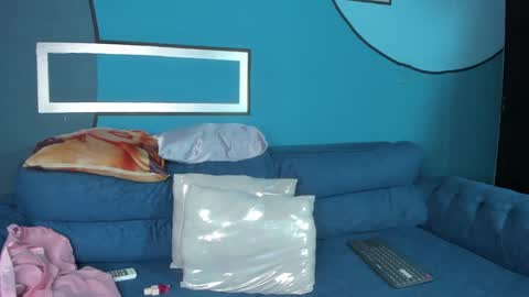 brunette online show from February 9, 2025, 1:44 am