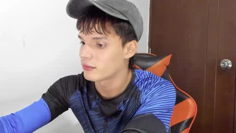 Snapshot of bruno_bellini chatting on January 31, 2026, 9:35 pm Bruno Bellini online show from January 31, 2026, 9:35 pm