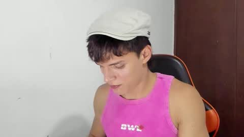 Snapshot of bruno_bellini chatting on February 5, 2026, 2:38 am Bruno Bellini online show from February 5, 2026, 2:38 am