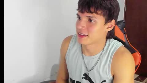 Snapshot of bruno_bellini chatting on February 28, 2026, 4:02 am Bruno Bellini online show from February 28, 2026, 4:02 am