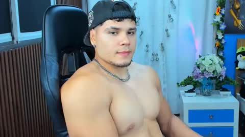 Snapshot of bruno_coleman chatting on May 16, 2026, 6:32 am Bruno coleman online show from May 16, 2026, 6:32 am