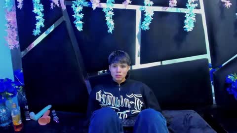 Bruno Cruz online show from September 11, 2025, 2:11 am