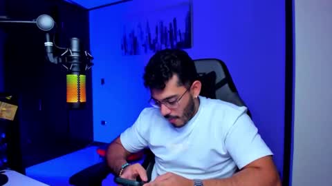 Bruno online show from October 14, 2025, 3:29 am