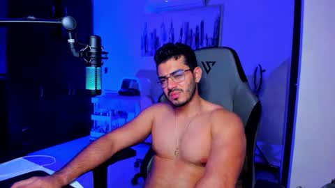 Bruno online show from November 3, 2025, 4:25 am