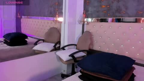 brunoorangel online show from February 6, 2025, 11:15 pm