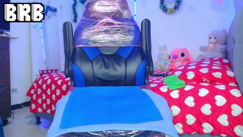 BRYAM INDEPENDENT MODEL online show from December 22, 2024, 7:33 am