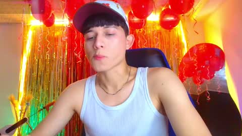 BRYAM INDEPENDENT MODEL online show from September 21, 2025, 1:29 am