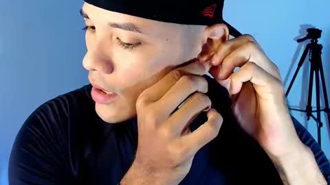 bryan online show from October 5, 2025, 2:43 am