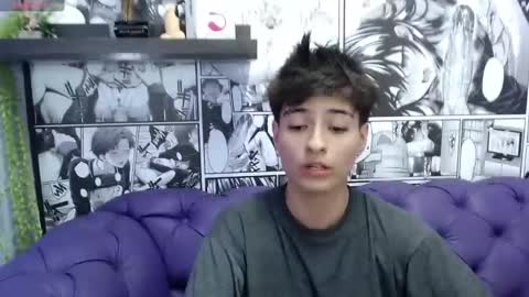 Snapshot of bryce_evans chatting on January 13, 2025, 6:38 pm B R Y C E  online show from January 13, 2025, 6:38 pm