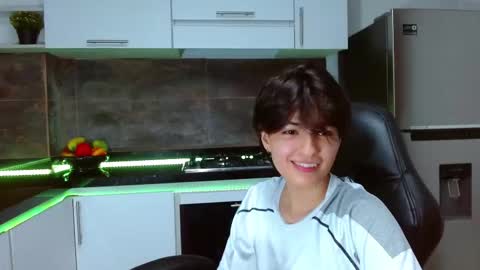 B R Y C E  online show from November 24, 2025, 3:12 pm