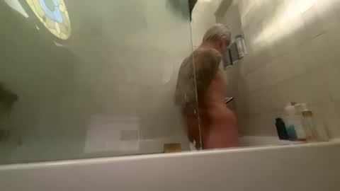 bryjybxxx online show from September 11, 2025, 4:40 pm