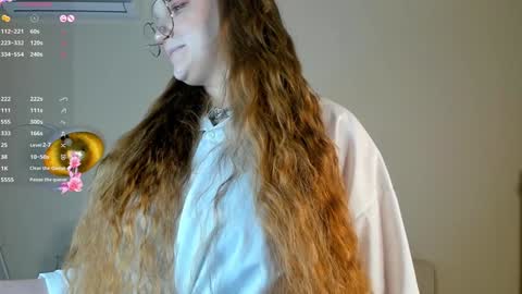 Snapshot of brynrice chatting on December 18, 2024, 5:04 am Mary Please help us to reach 120 thumbs up online show from December 18, 2024, 5:04 am