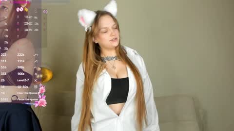 Snapshot of brynrice chatting on January 11, 2025, 5:10 am Mary Please help us to reach 120 thumbs up online show from January 11, 2025, 5:10 am