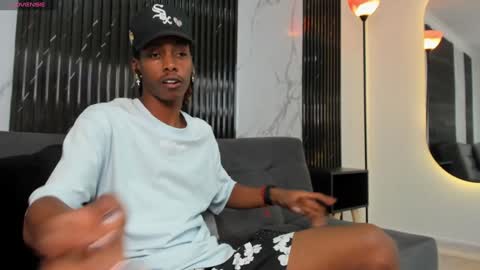 Bryxon  online show from December 7, 2024, 3:08 pm