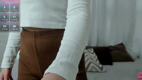 Sabrina  online show from March 6, 2025, 4:19 am