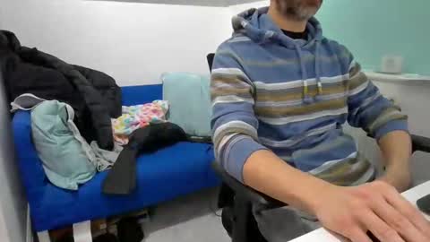 Bubblebum online show from February 4, 2025, 1:06 pm