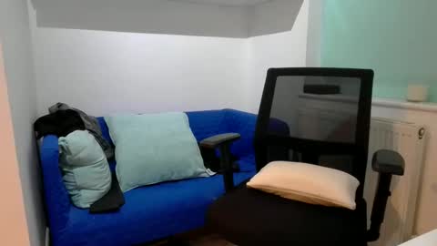 Bubblebum online show from December 16, 2025, 2:55 pm