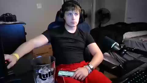 BubblebuttBdn online show from October 17, 2025, 1:20 am