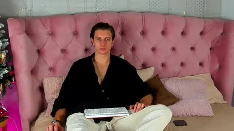 bubblecum_ online show from January 14, 2026, 2:01 pm