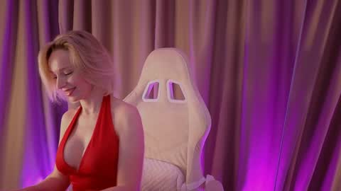 bubbling_crush online show from February 8, 2025, 1:11 am