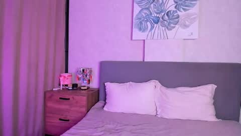 bubbling_crush online show from September 23, 2025, 10:35 pm