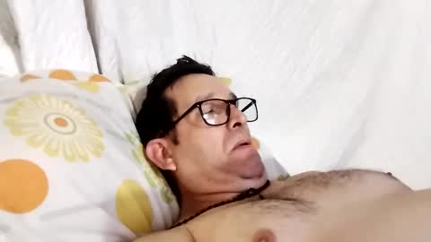 buchs32 online show from October 14, 2025, 5:08 am