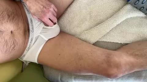 bucky58 online show from November 23, 2025, 7:35 pm