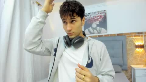 Buddy Whitte online show from February 10, 2025, 11:25 am