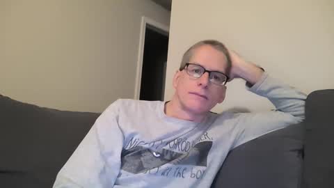 budman004 online show from November 9, 2025, 10:19 pm