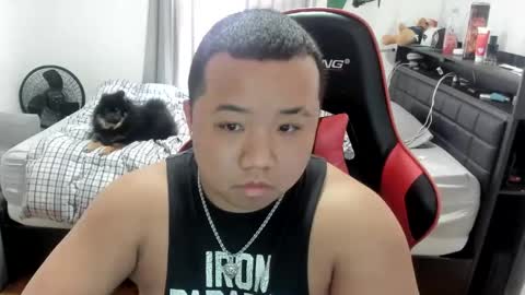 Snapshot of buffsexyman24 chatting on February 28, 2025, 8:07 pm buffsexyman24 online show from February 28, 2025, 8:07 pm