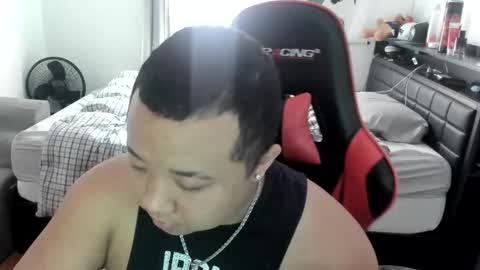 Snapshot of buffsexyman24 chatting on March 4, 2025, 6:50 pm buffsexyman24 online show from March 4, 2025, 6:50 pm