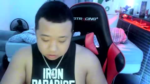 Snapshot of buffsexyman24 chatting on March 10, 2025, 3:01 am buffsexyman24 online show from March 10, 2025, 3:01 am