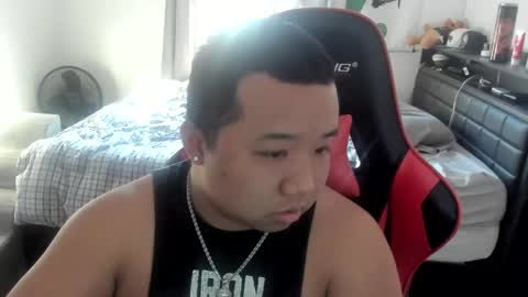 Snapshot of buffsexyman24 chatting on March 11, 2025, 9:48 pm buffsexyman24 online show from March 11, 2025, 9:48 pm